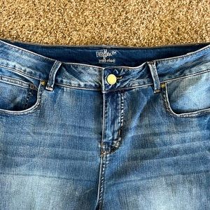 Everflex Mid-rise straight cut, size 14w, like new